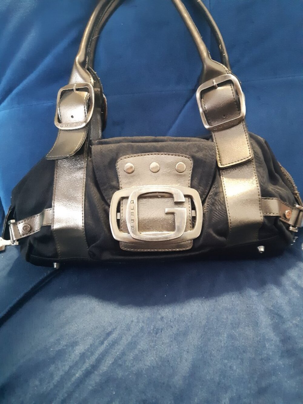 Vintage GUESS Y2K Black Shoulder Mini-Bag - Iconic Big G Logo - Silver Hardware
